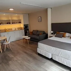https://tecnicolor-mendoza.hotelsmendoza.com